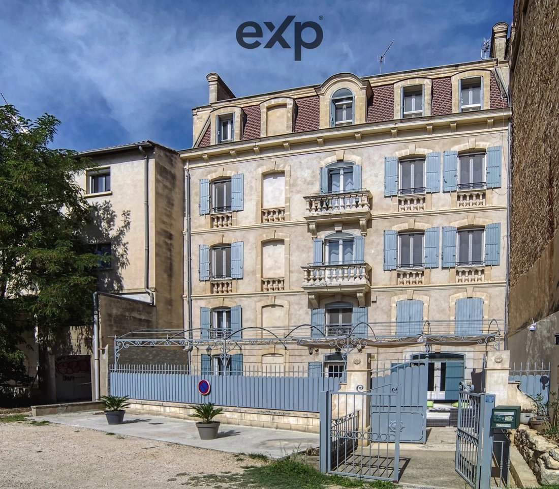 House in Centre Nord, Apt, France 2 - 16822684