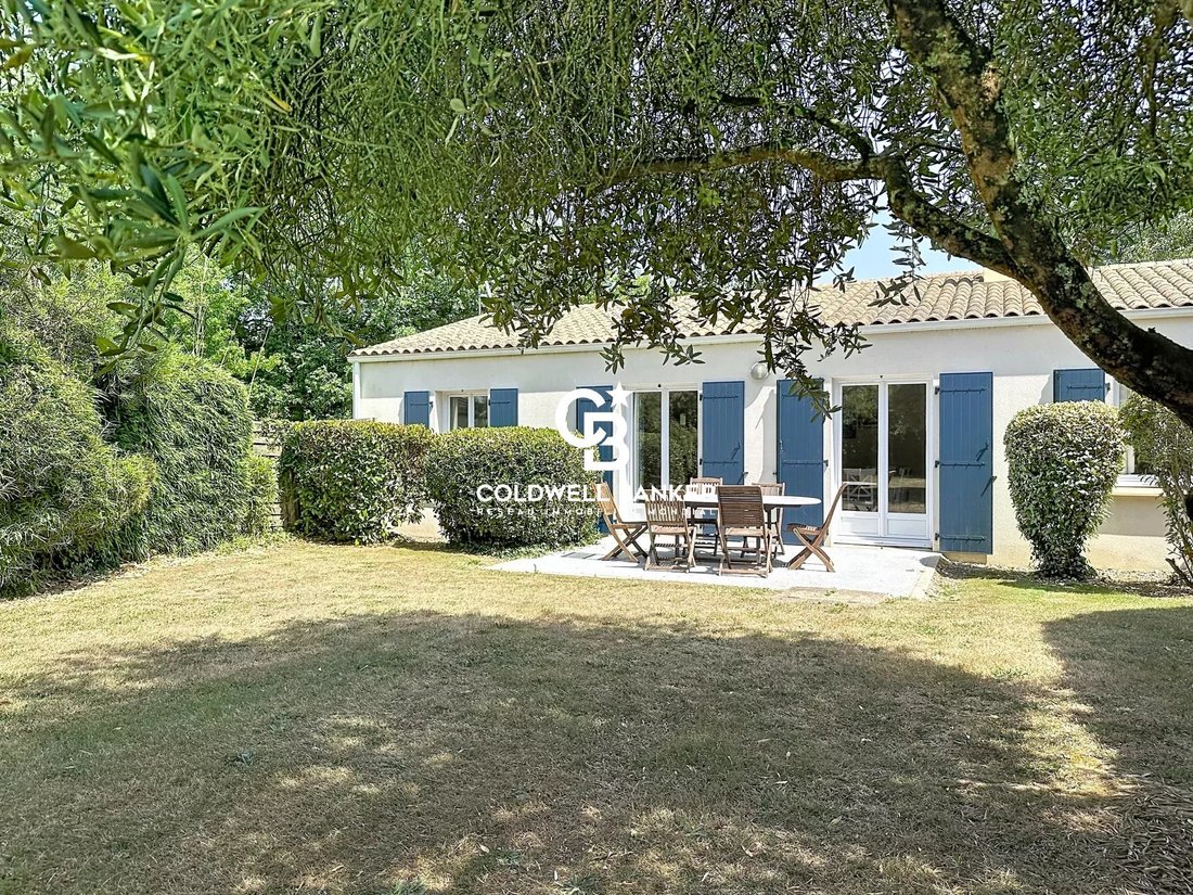 House in La Caillère-Saint-Hilaire, Pays de la Loire, France 5 - 18994008