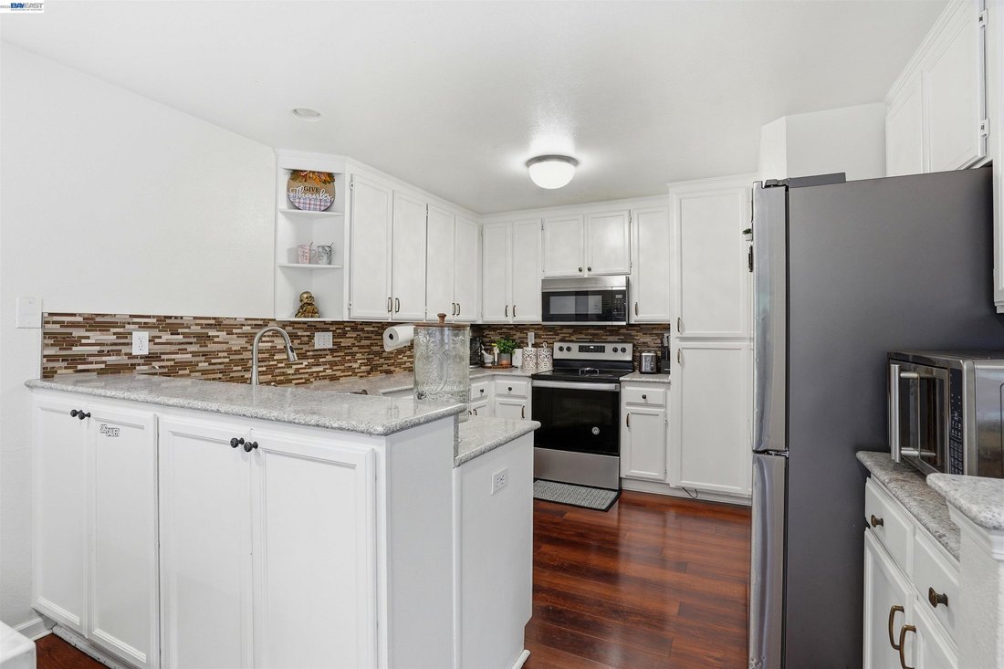 Townhouse in Castro Valley, California, United States 4 - 18995429