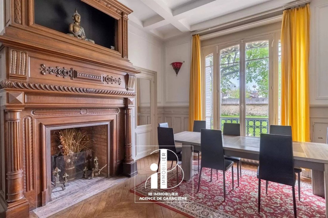 Casa en Fontainebleau, Isla de Francia, Francia 4 - 16327926