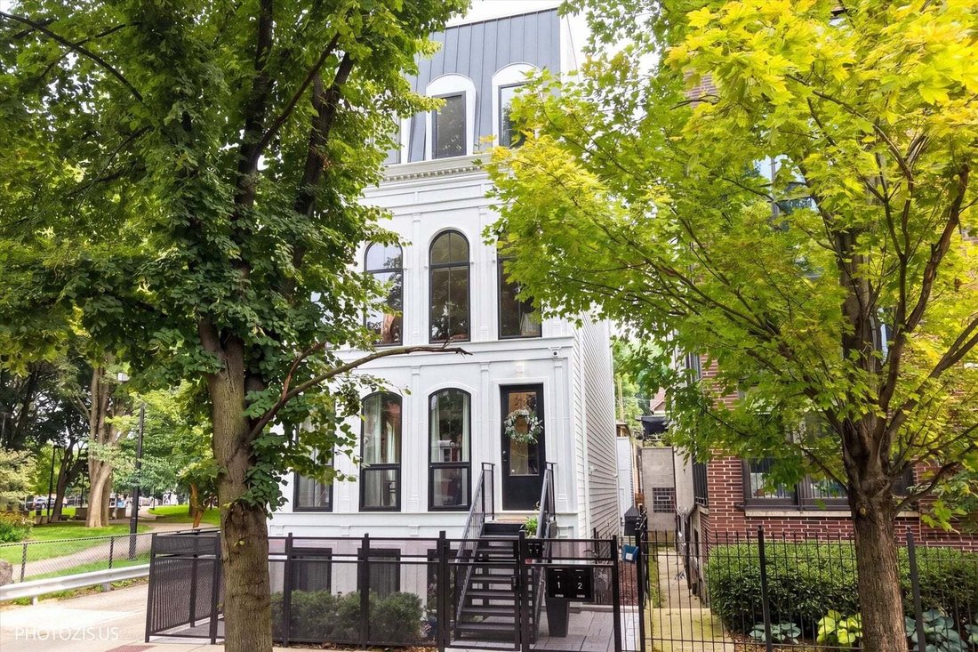 Condo in Chicago, Illinois, United States 1 - 18995969