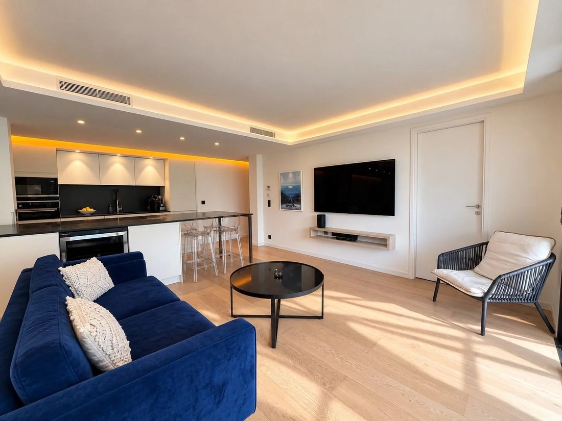 Apartment in Cannes, Provence-Alpes-Côte d'Azur, France 3 - 17889613