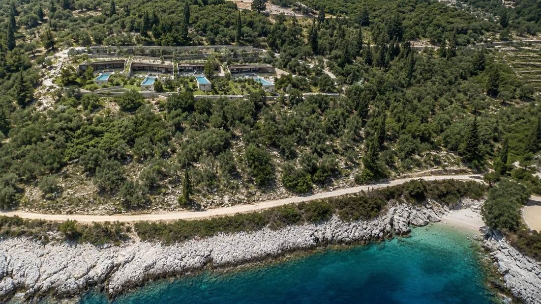 Land in Agiou Petrou, Apollonioi, Greece 1 - 18994990
