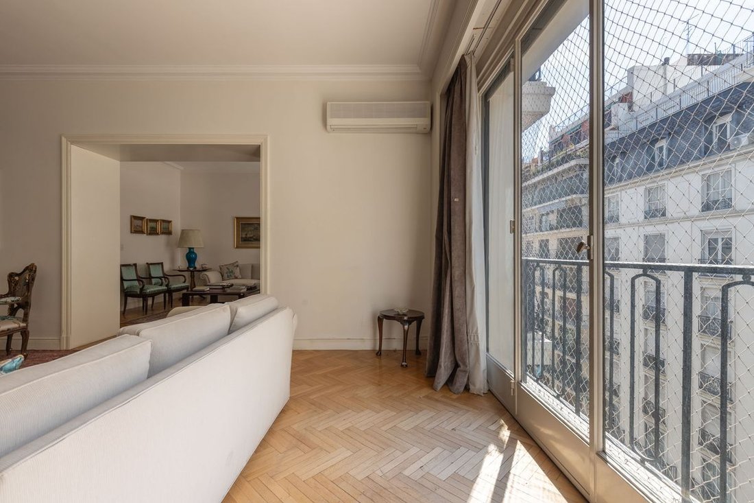 Apartment in Buenos Aires, Buenos Aires, Argentina 3 - 18585302
