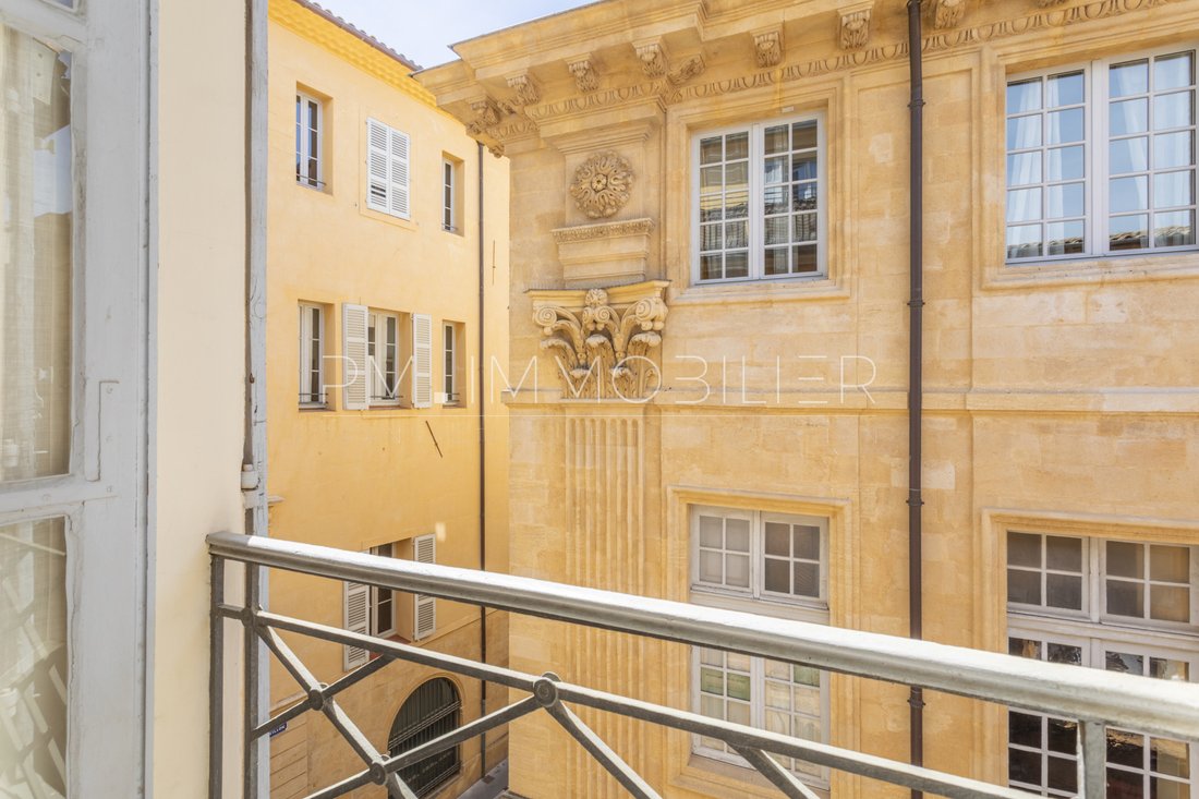 Apartment in Granettes-Jauberte-Sainte Anne, Aix-en-Provence, France 2 - 18996471