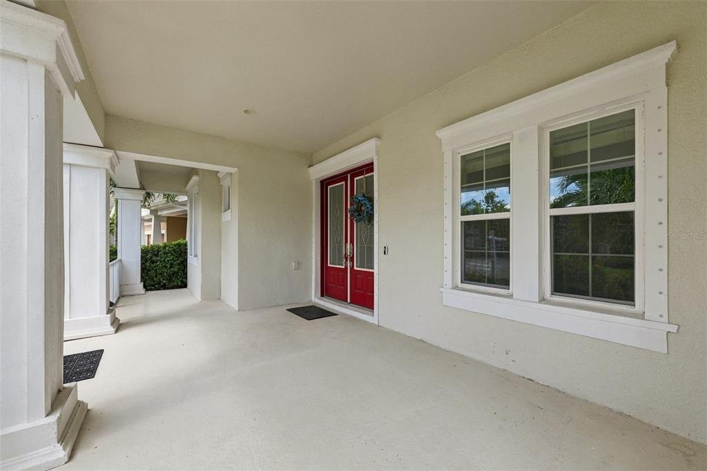 Apollo Beach, Florida, United States 5 - 18994502