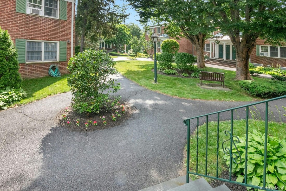 Condo in Pleasantville, New York, United States 4 - 18996377
