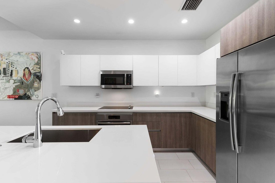 Townhouse in North Miami Beach, Florida, United States 5 - 18995735