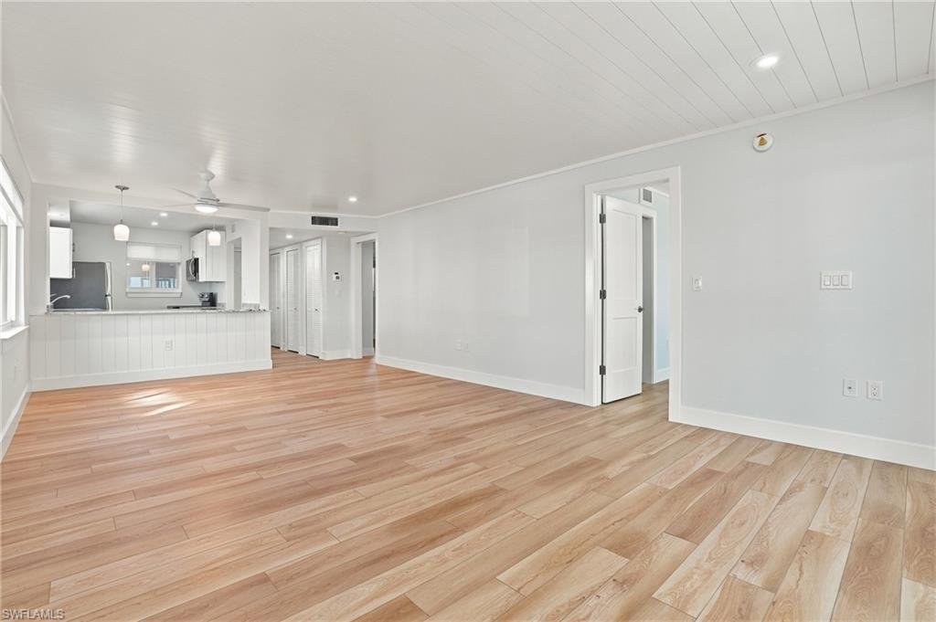Condo in Fort Myers Beach, Florida, United States 5 - 18996875