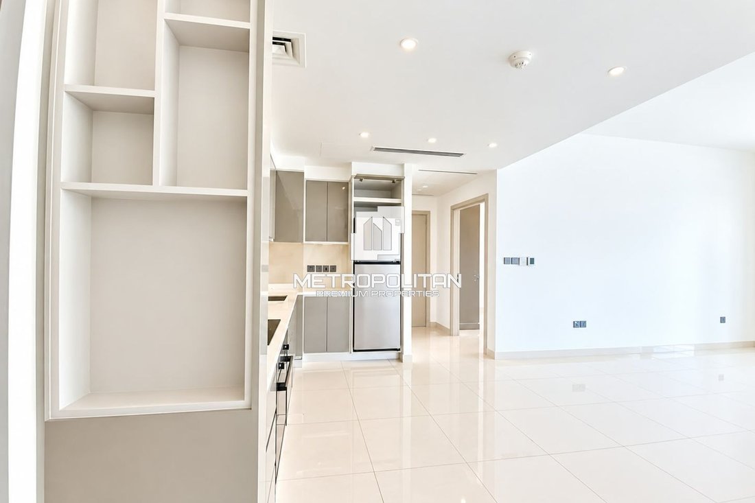 Apartment in Dubai Harbour, Dubai, United Arab Emirates 2 - 18624998