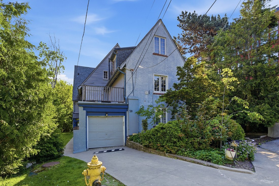 House in Toronto, Ontario, Canada 1 - 18998128
