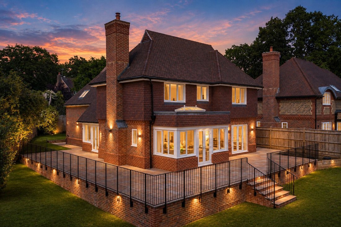 House in West Chiltington, England 1 - 18319886