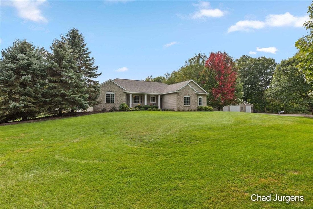 House in Hudsonville, Michigan, United States 2 - 18993463