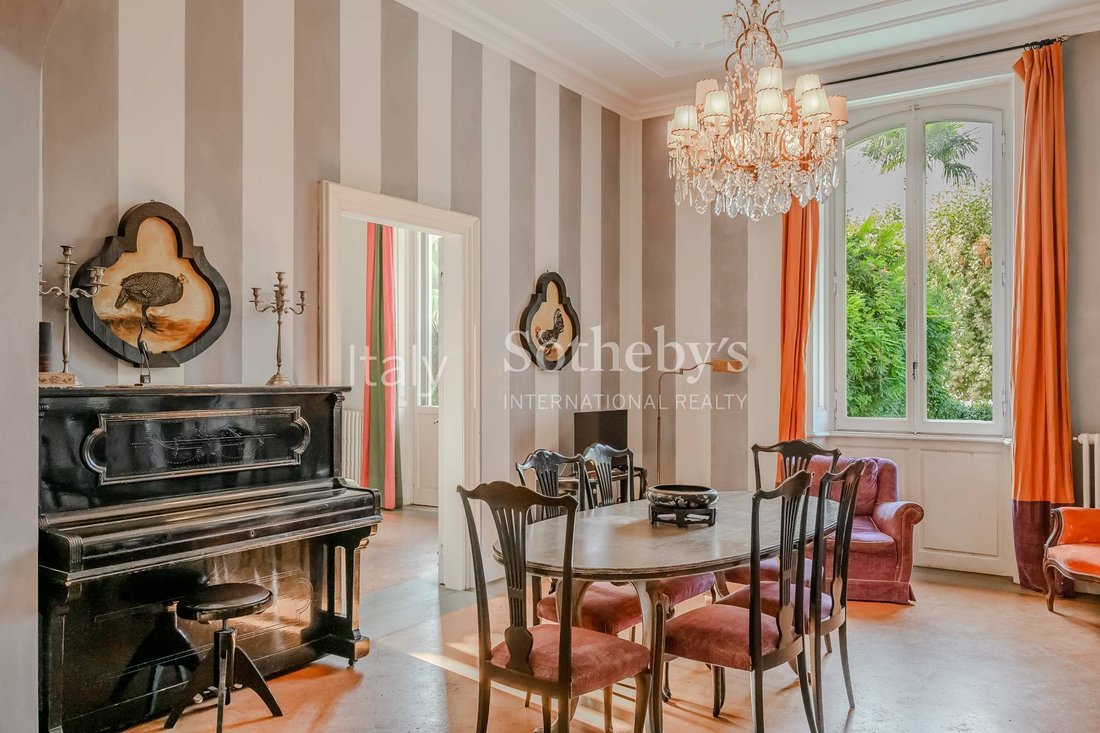 House in Porto Valtravaglia, Lombardy, Italy 4 - 11033115