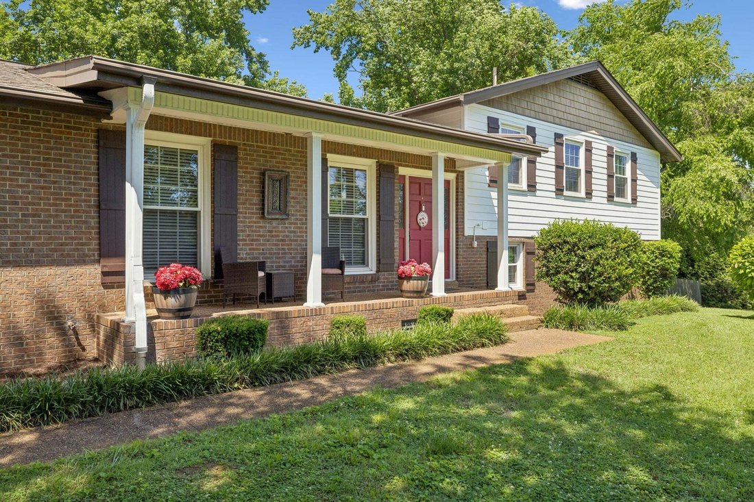House in Franklin, Tennessee, United States 2 - 18995471