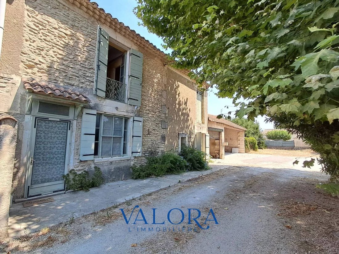 Casa en Saint-Remy-de-Provence, Provenza-Alpes-Costa Azul, Francia 2 - 18483552