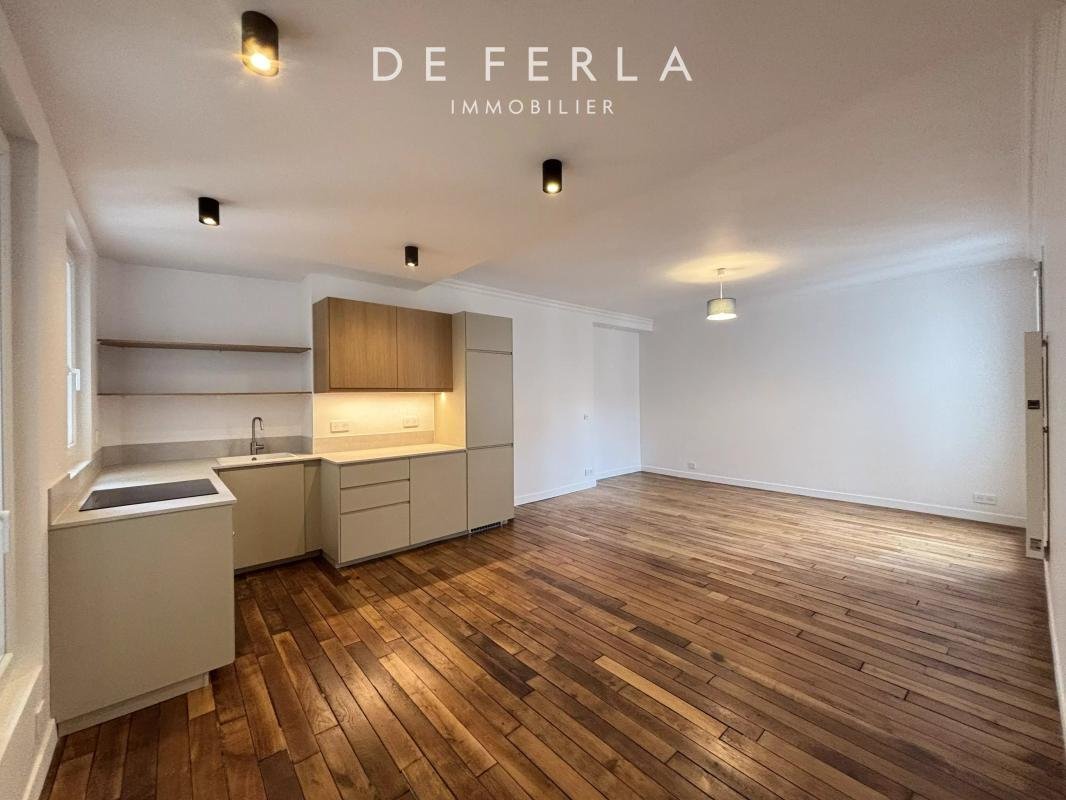 Apartment in Arsenal, Paris 4e Arrondissement, Paris 1 - 18996613