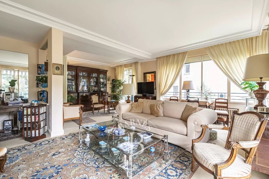 Apartment in Bois de Boulogne, Paris 16e Arrondissement, Paris 3 - 18993654