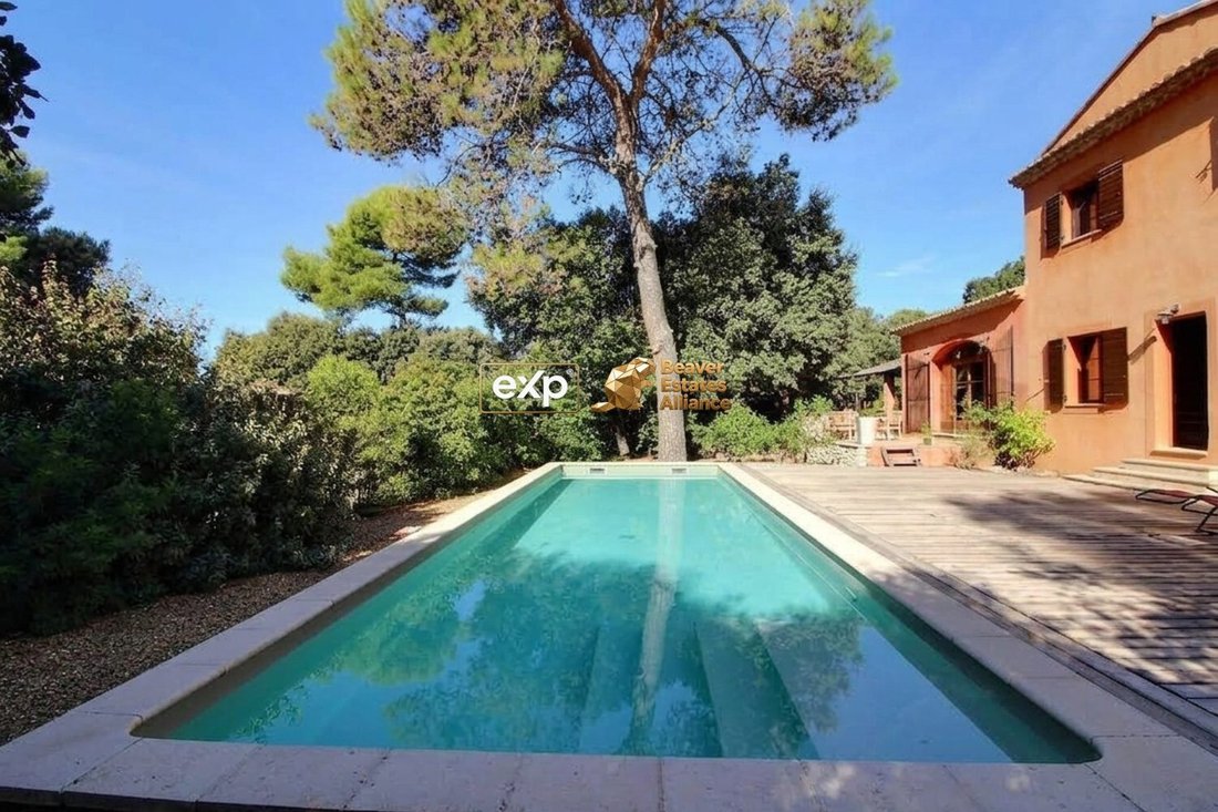 Villa in Taillades, Provence-Alpes-Côte d'Azur, France 2 - 18990717