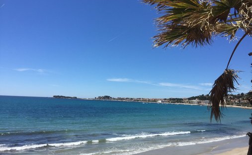 Villa in Sanary-sur-Mer, Provence-Alpes-Côte d'Azur, France 1
