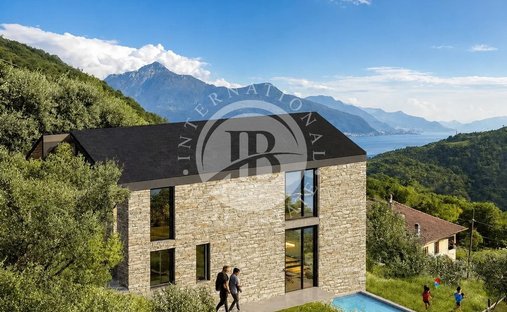 Villa in Centro Storico, Como, Lombardy 1