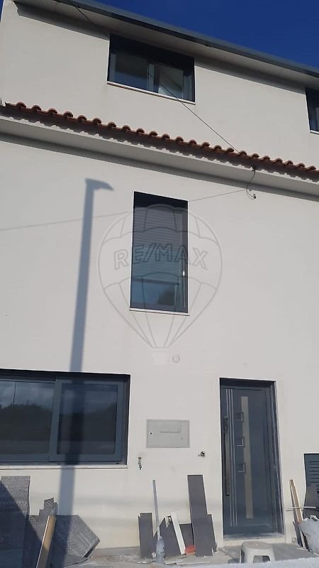 House in Algueirao-Mem Martins, Lisbon, Portugal 1 - 18993259