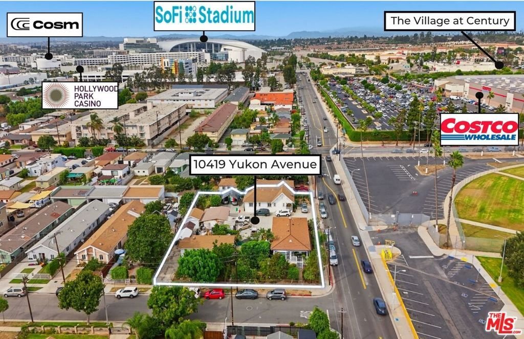 Inglewood, California, United States 3 - 18995298