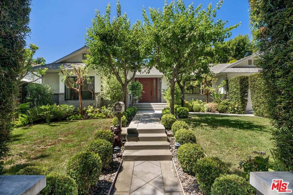 House in Los Angeles, California, United States 3 - 18995284