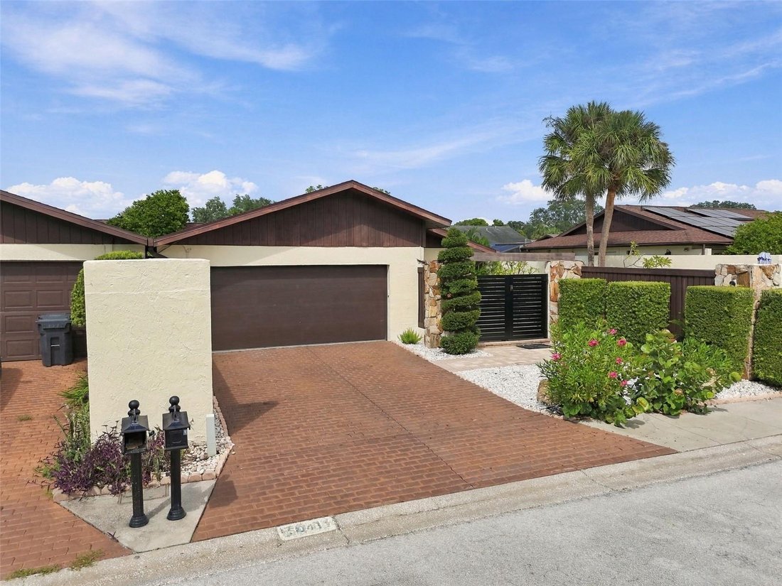 House in Tampa, Florida, United States 4 - 18995549