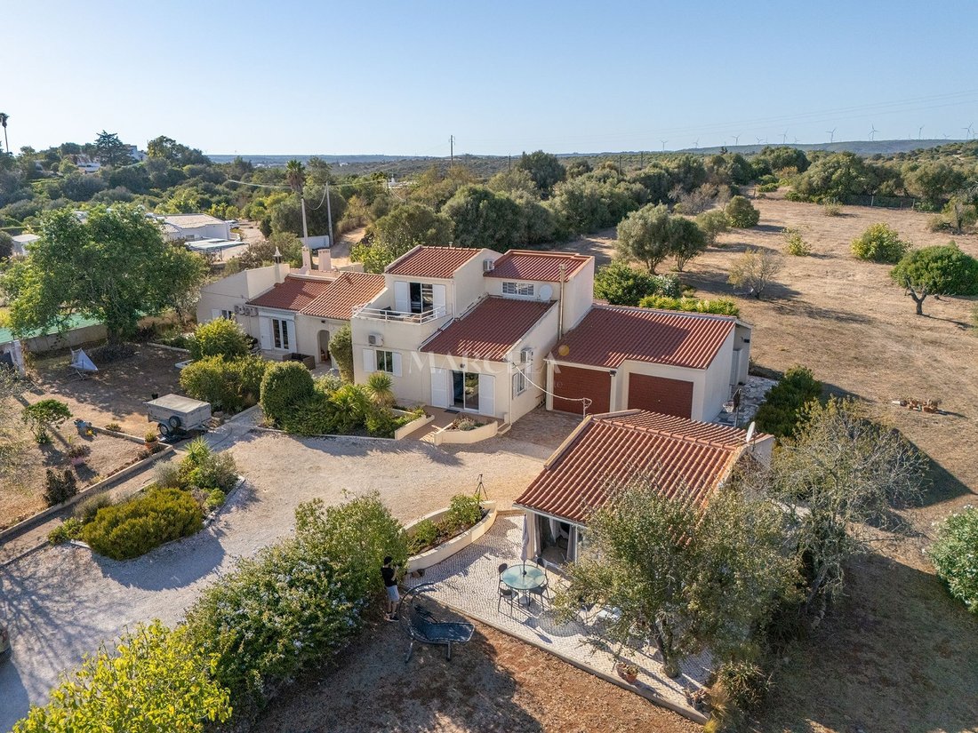 Villa in Praia da Luz, Algarve, Portugal 1 - 18996494