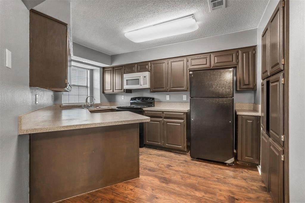 Arlington, Texas, United States 3 - 18996086