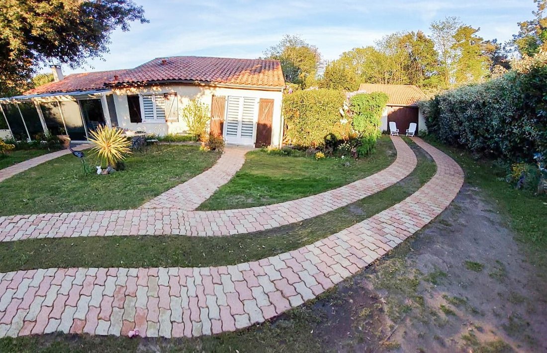 House in Meschers-sur-Gironde, Nouvelle-Aquitaine, France 2 - 18287935