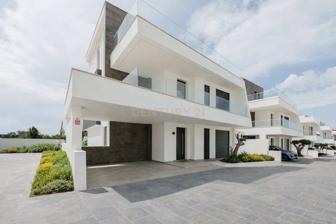 Villa in San Francisco, Setubal, Portugal 1 - 18996295
