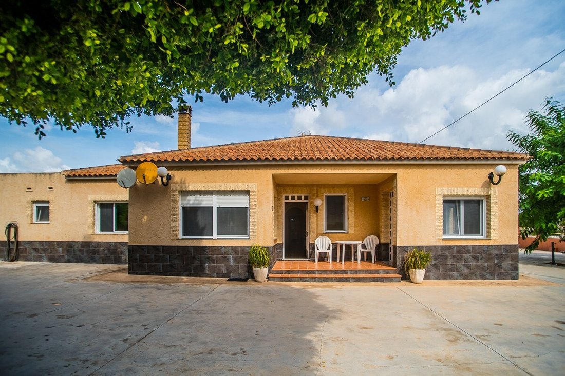 Villa in Orihuela, Valencian Community, Spain 3 - 18997134
