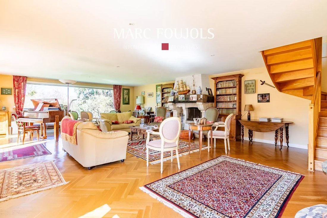 House in Compiegne, Hauts-de-France, France 4 - 18994130