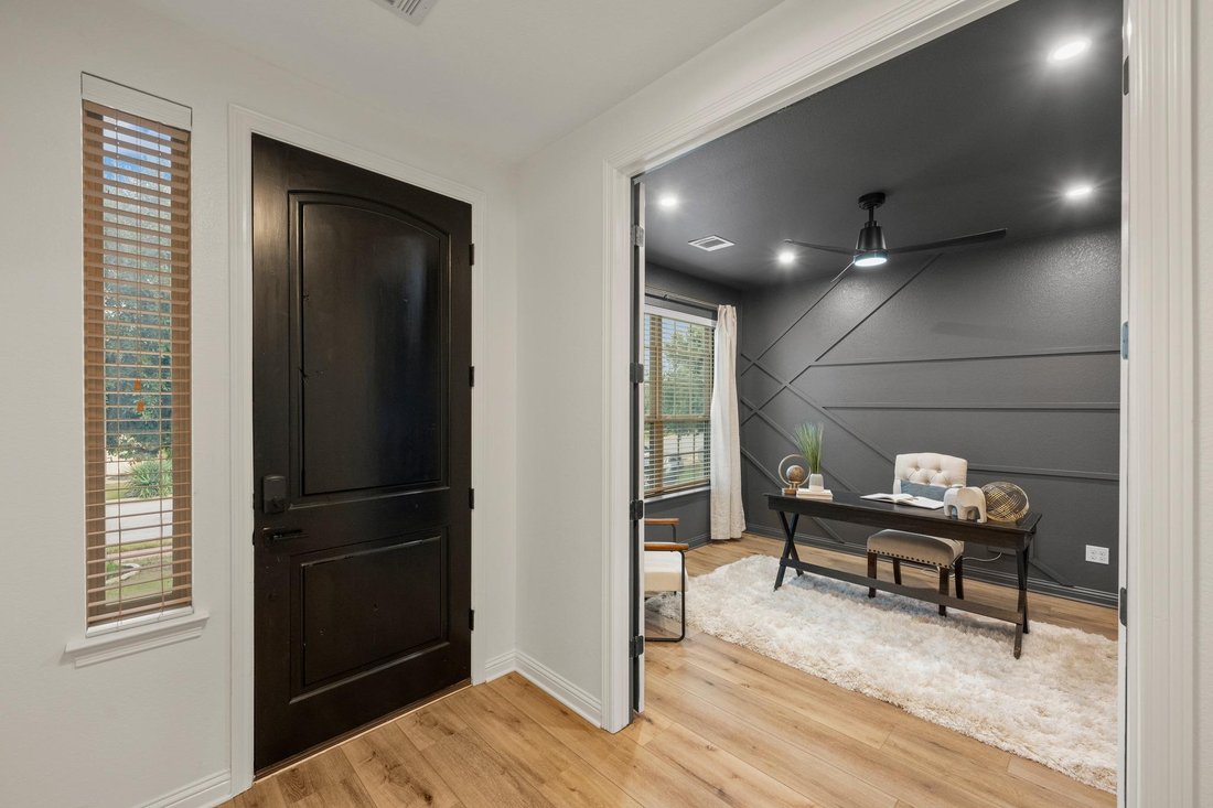 House in Leander, Texas, United States 3 - 18995630