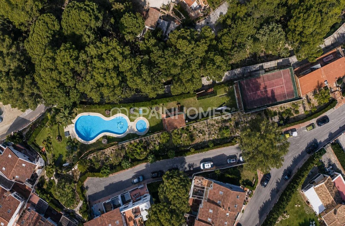 Villa in Benalmadena, Andalusia, Spain 2 - 18994933