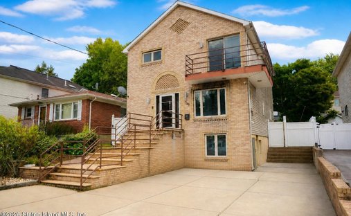 House in New York, New York, United States 1
