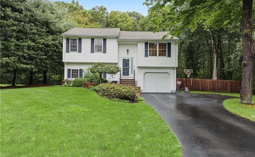 House in North Kingstown, Rhode Island, United States 1