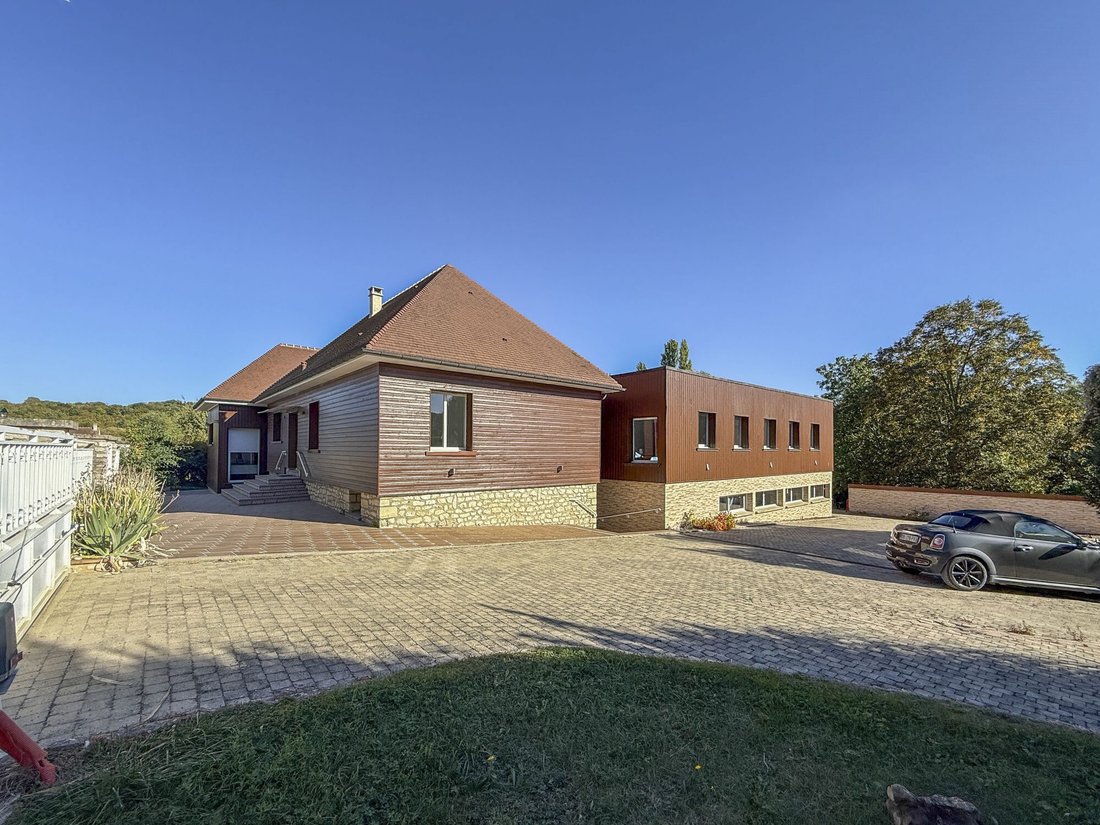House in Magny-en-Vexin, Ile-de-France, France 2 - 16914473