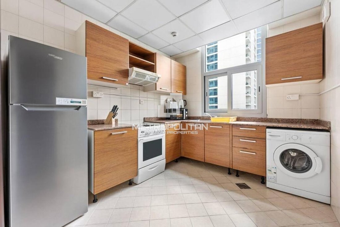 Apartment in Dubai, United Arab Emirates 5 - 18994302