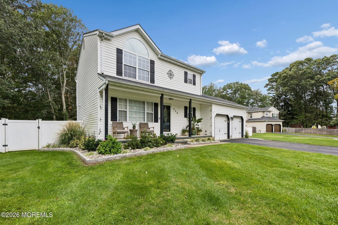 House in Toms River, New Jersey, United States 3 - 18995203