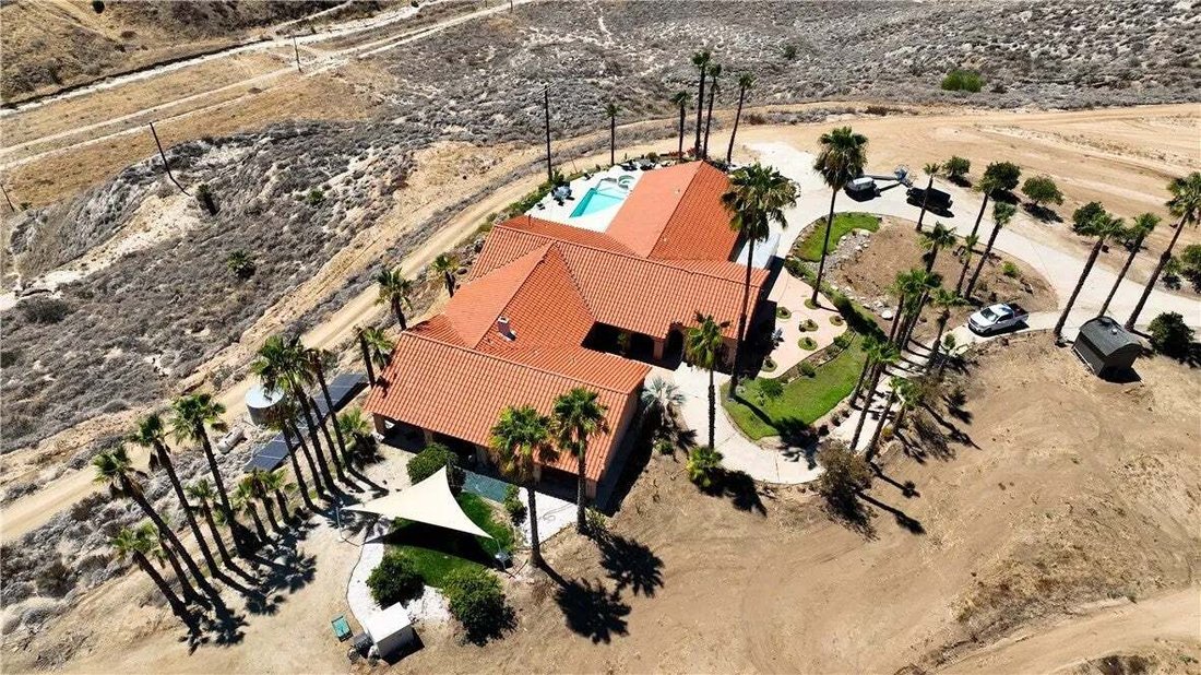 House in Hemet, California, United States 4 - 18993113