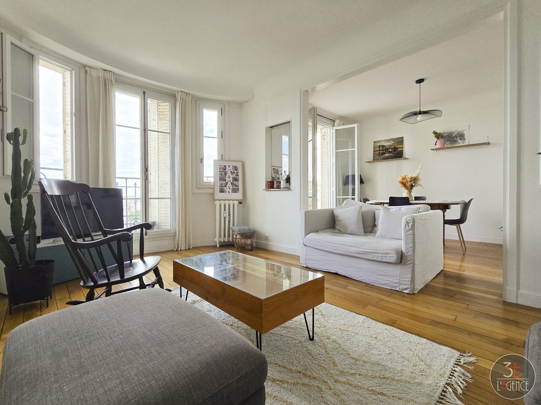Apartment in Arrondissement of Bobigny, Ile-de-France, France 5 - 18997896