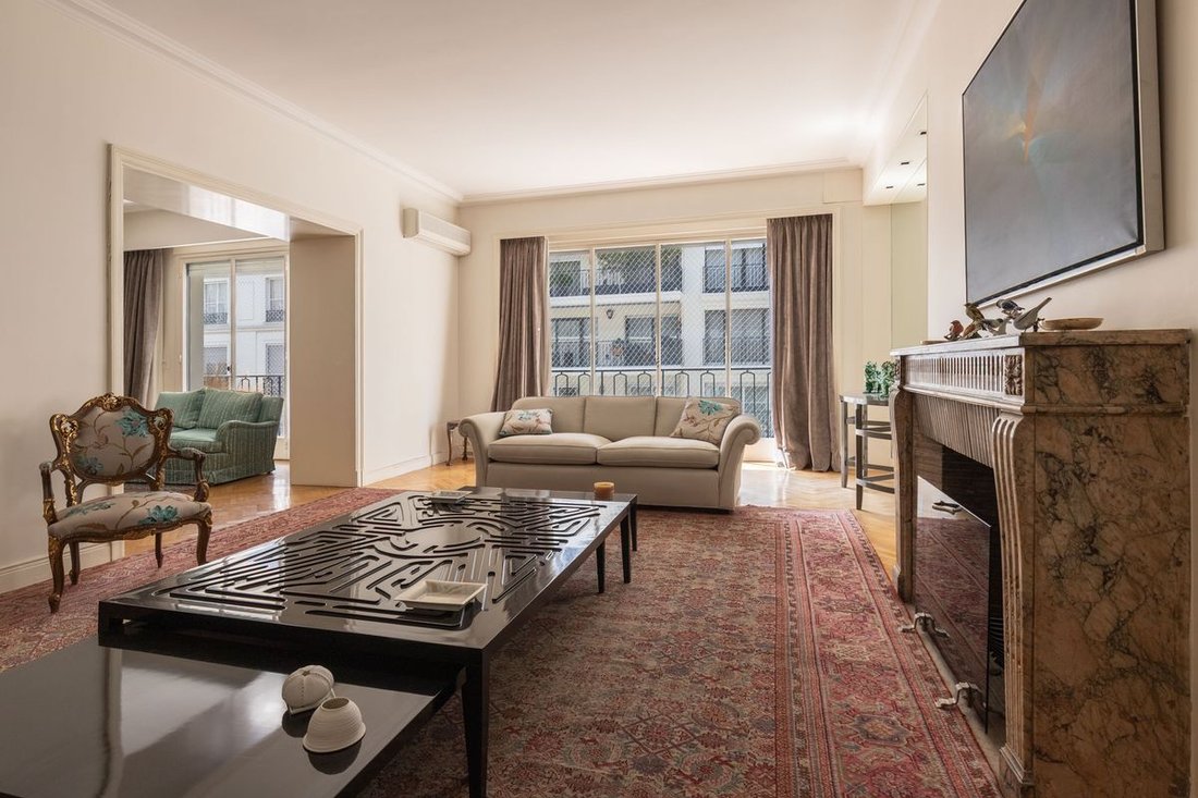 Apartment in Buenos Aires, Buenos Aires, Argentina 1 - 18585302
