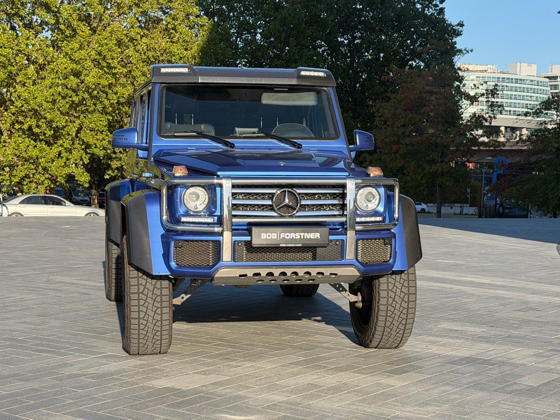 Suv in Stuttgart, Germany 5 - 18992982