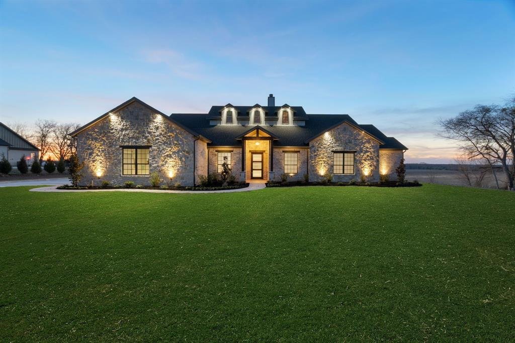 House in Farmersville, Texas, United States 1 - 18996035