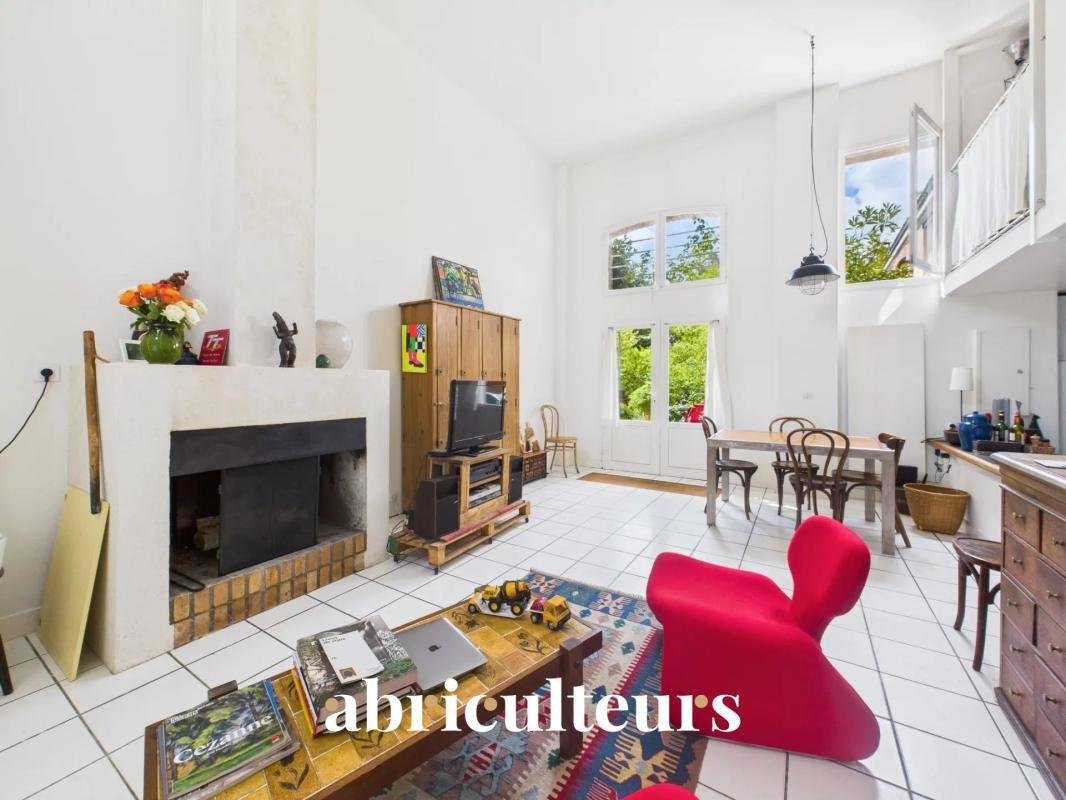 House in Les Lilas, Ile-de-France, France 4 - 18993977