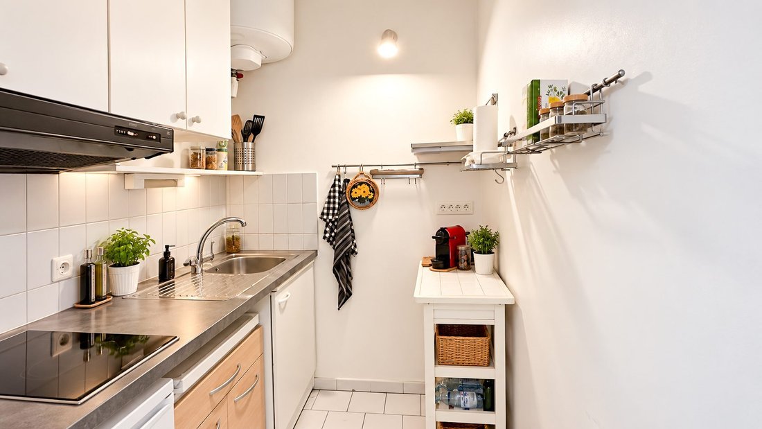 Apartment in Lorette-Martyrs, Paris 9e Arrondissement, Paris 2 - 18997957