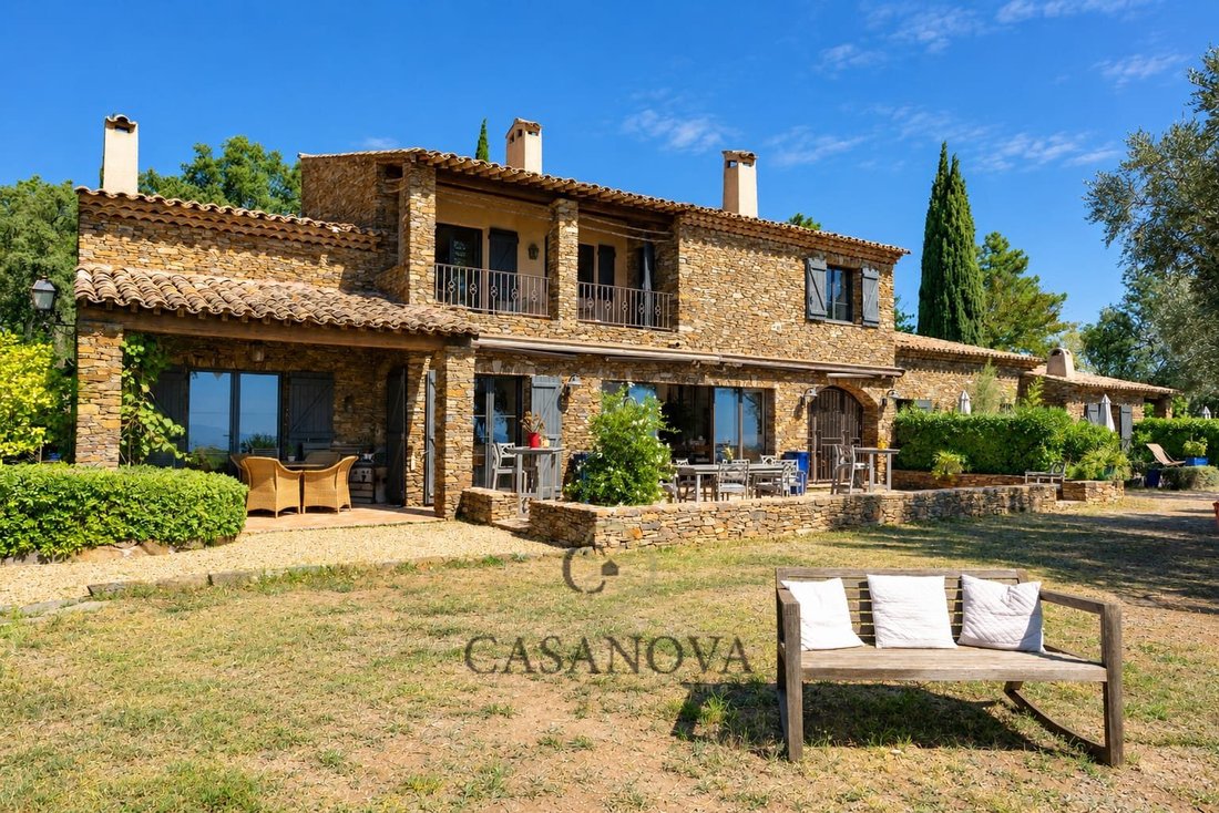 Estate in La Garde-Freinet, Provence-Alpes-Côte d'Azur, France 4 - 18996881